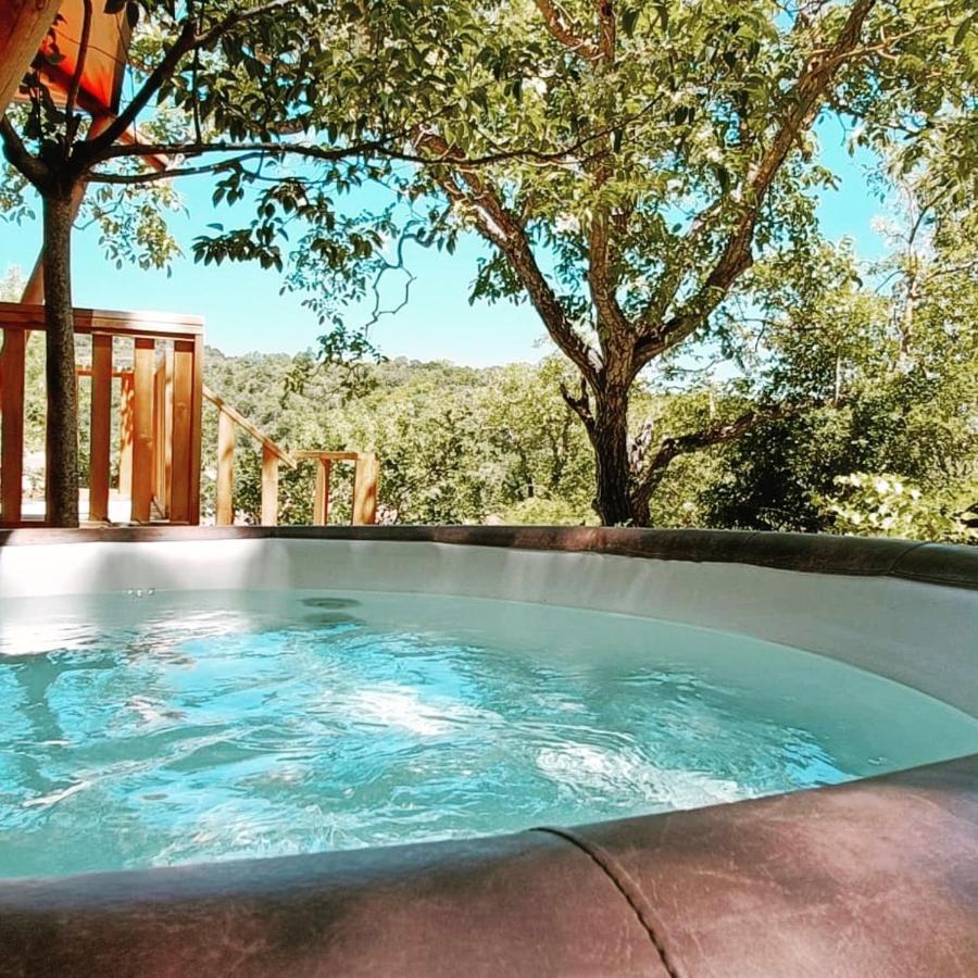 Hotel Orbis Boussagues La Tour-sur-Orb Esterno foto
