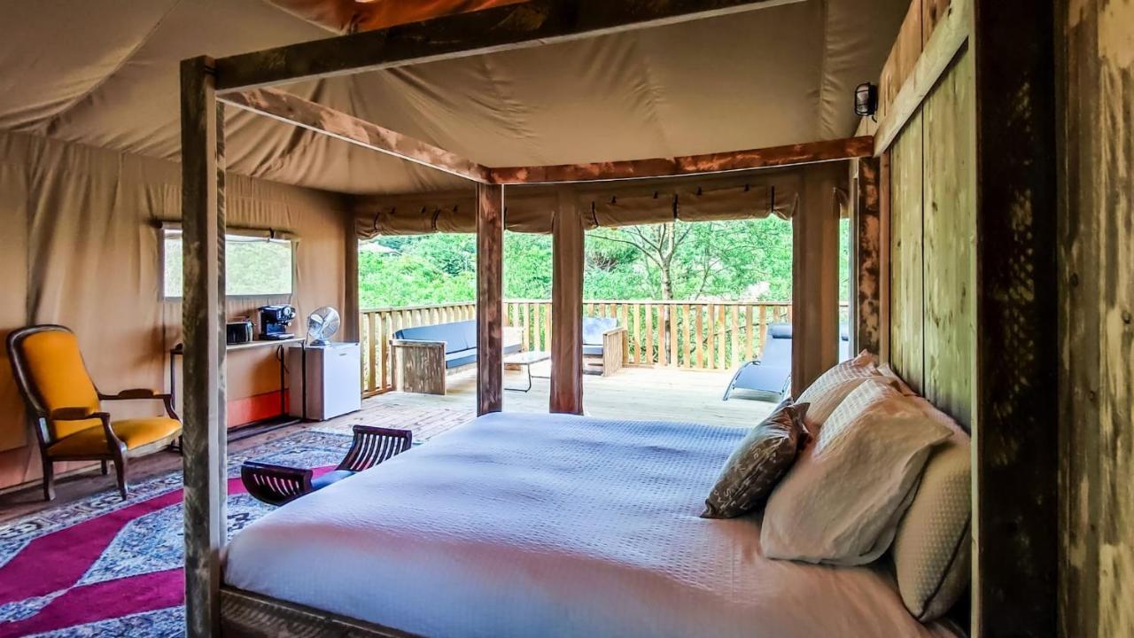Hotel Orbis Boussagues La Tour-sur-Orb Esterno foto